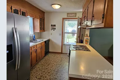 2648 Rose Place, Lenoir, NC 28645 - Photo 6