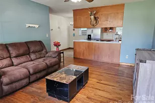 2648 Rose Pl, Lenoir, NC 28645 - Photo 2