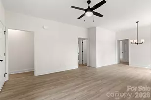 725 Rockdale St, Rock Hill, SC 29730 - Photo 6