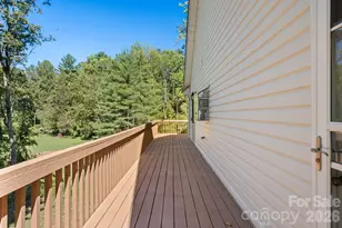 113 Laura Trce, Hendersonville, NC 28792 - Photo 30