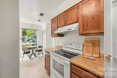 9014 McAlpine Cove Court, Charlotte, NC 28270 - Photo 10