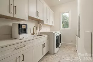 20020 Schooner Dr, Cornelius, NC 28031 - Photo 16