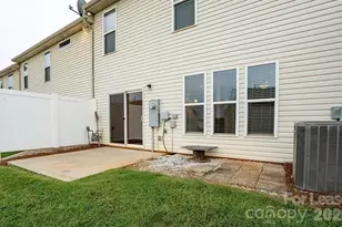 6542 Portland Rose Ln, Charlotte, NC 28210 - Photo 18