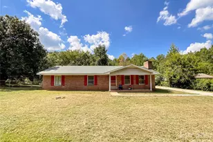 3304 Griffith Rd, Monroe, NC 28112 - Photo 1