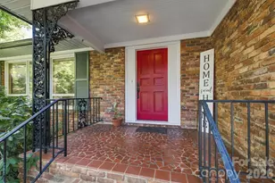 1211 Laurel St NE, Valdese, NC 28690 - Photo 2