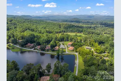 31 Willow Way, Hendersonville, NC 28739 - Photo 20