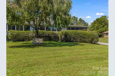 31 Willow Way, Hendersonville, NC 28739 - Photo 14