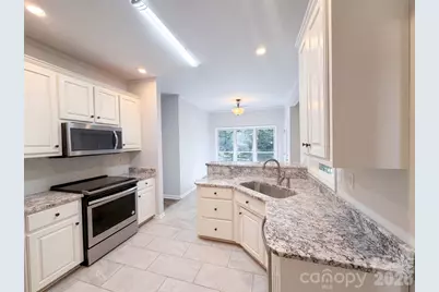 143 Laurel Ridge Court, Gastonia, NC 28056 - Photo 2