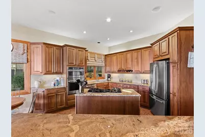 268 Sunset Point Road #A4, Burnsville, NC 28714 - Photo 6