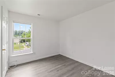 2724 Mulberry Pond Drive, Charlotte, NC 28208 - Photo 24