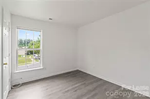 2724 Mulberry Pond Dr, Charlotte, NC 28208 - Photo 24