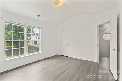 2724 Mulberry Pond Drive, Charlotte, NC 28208 - Photo 18