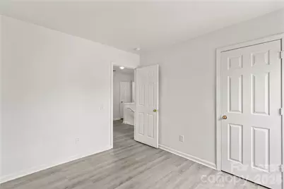 2724 Mulberry Pond Drive, Charlotte, NC 28208 - Photo 16