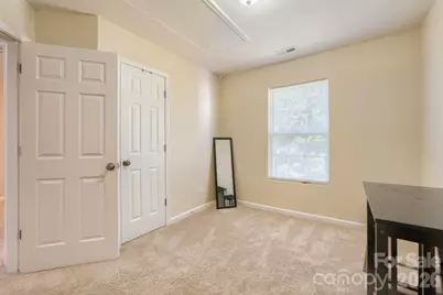 1605 Crandon Drive, Charlotte, NC 28216 - Photo 14