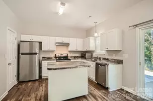 11342 Astoria Dr, Charlotte, NC 28262 - Photo 8