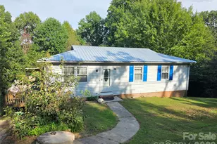 601 Hennessee St, Morganton, NC 28655 - Photo 2