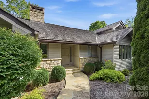 659 Clubhouse Dr, Banner Elk, NC 28604 - Photo 2