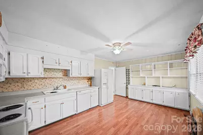 2019 Carol Drive, Gastonia, NC 28054 - Photo 8