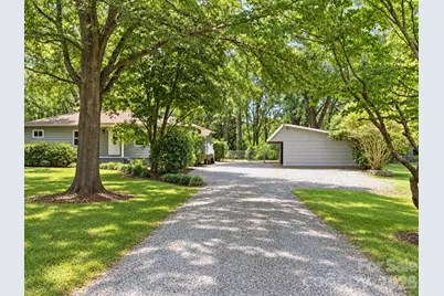 2125 Old Hickory Grove Road, Mount Holly, NC 28120 - Photo 2