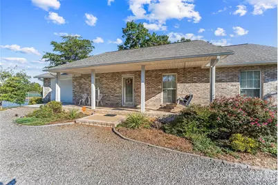 477 14th Avenue Drive NE, Hickory, NC 28601 - Photo 1
