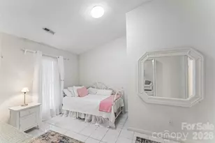 477 14th Ave Dr NE, Hickory, NC 28601 - Photo 18
