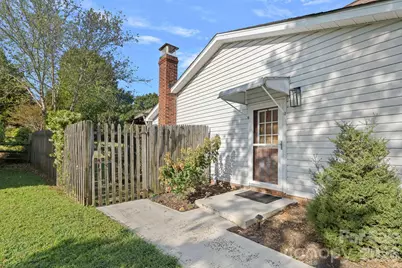 10327 Shady Rest Lane, Charlotte, NC 28214 - Photo 32