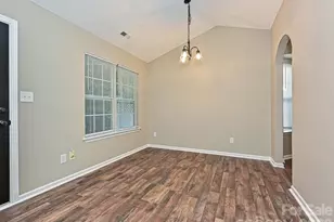 4621 Victory Ln, Charlotte, NC 28269 - Photo 2