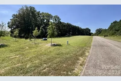 204 Dover Road, Statesville, NC 28677 - Photo 6