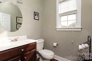 246 Harbour Pl Dr, Davidson, NC 28036 - Photo 10