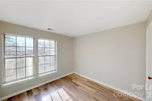 9617 Vinca Cir, Charlotte, NC 28213 - Photo 20