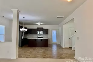 738 Yorkshire Dr, Albemarle, NC 28001 - Photo 2