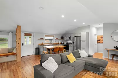 28 Long Cove Road, Candler, NC 28715 - Photo 4