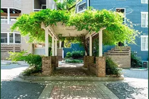 423 W 8th St, Charlotte, NC 28202 - Photo 18