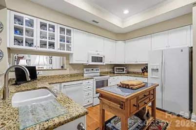2604 Bellasera Way, Matthews, NC 28105 - Photo 4