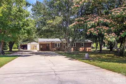 5654 Chadwick Court, Rock Hill, SC 29732 - Photo 2