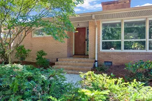 933 Coulwood Dr, Charlotte, NC 28214 - Photo 4