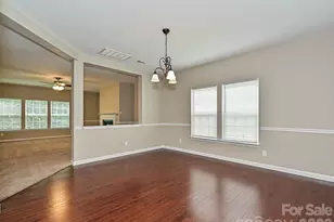 8318 Rockmoor Ridge Rd, Charlotte, NC 28215 - Photo 6