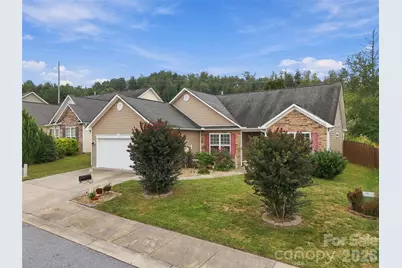 78 Brookstone Court, Hendersonville, NC 28792 - Photo 4