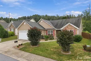 78 Brookstone Ct, Hendersonville, NC 28792 - Photo 4
