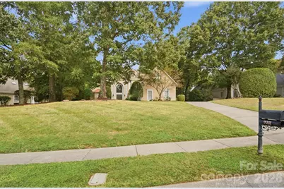 7425 Seton House Lane, Charlotte, NC 28277 - Photo 2