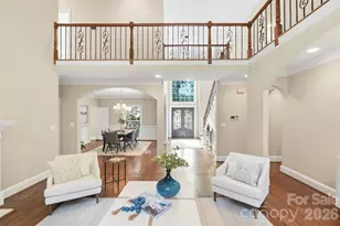 7425 Seton House Ln, Charlotte, NC 28277 - Photo 10