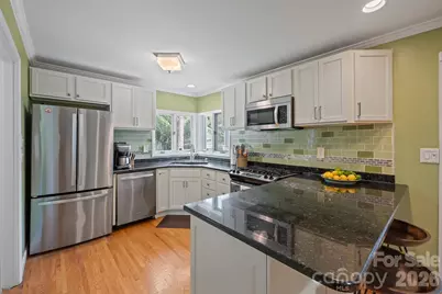 6009 Bismark Place, Charlotte, NC 28211 - Photo 10