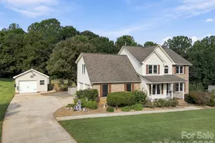 130 Ridge Creek Ct, Salisbury, NC 28147 - Photo 2