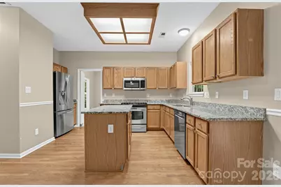 4635 Appley Mead Lane, Charlotte, NC 28269 - Photo 6