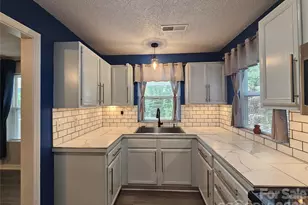 713 E Lexington Rd, Mocksville, NC 27028 - Photo 14