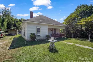 217 Broad St, Shelby, NC 28152 - Photo 1