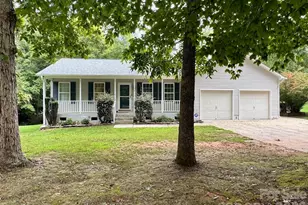 128 Maxamy Ln, Mooresville, NC 28117 - Photo 2