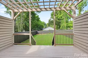 5967 Gate Post Rd, Charlotte, NC 28211 - Photo 30