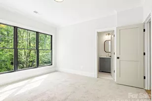 5967 Gate Post Rd, Charlotte, NC 28211 - Photo 18