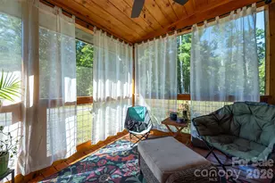 335 James View Rd, Marion, NC 28752 - Photo 10